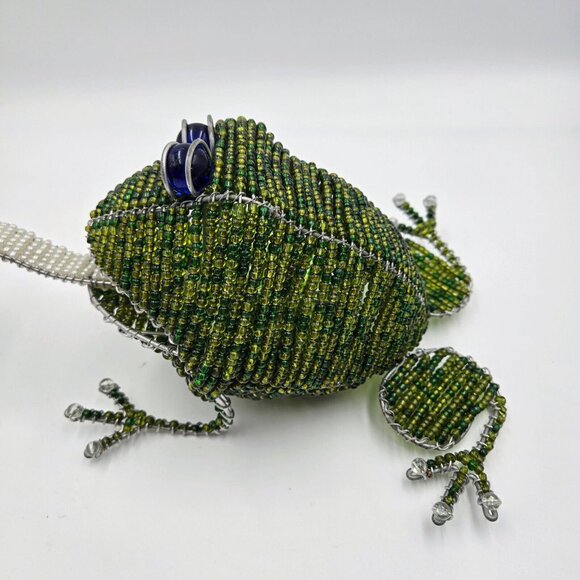 Beaded Frog With Dragonfly Figurine Wire Bead Art Freestanding Toad Bug Read - Picture 9 of 12